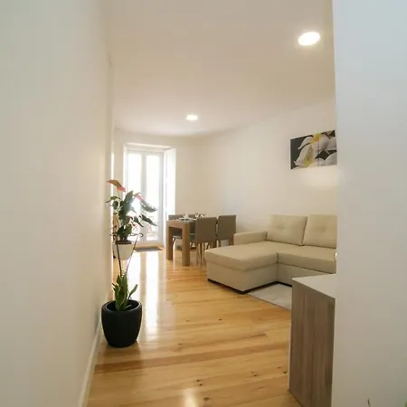Apartman 70 Négyzetméteres, 2 Hálószobás Apartman 1 Fürdőszobával Marvila Területén Lisboa